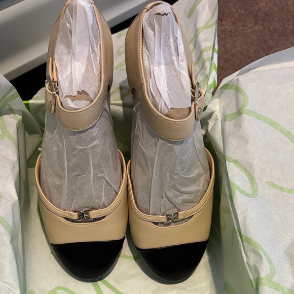 Brand New Sam Edelman Captoe Shoes with Ankle Strap - Picture 1 of 10